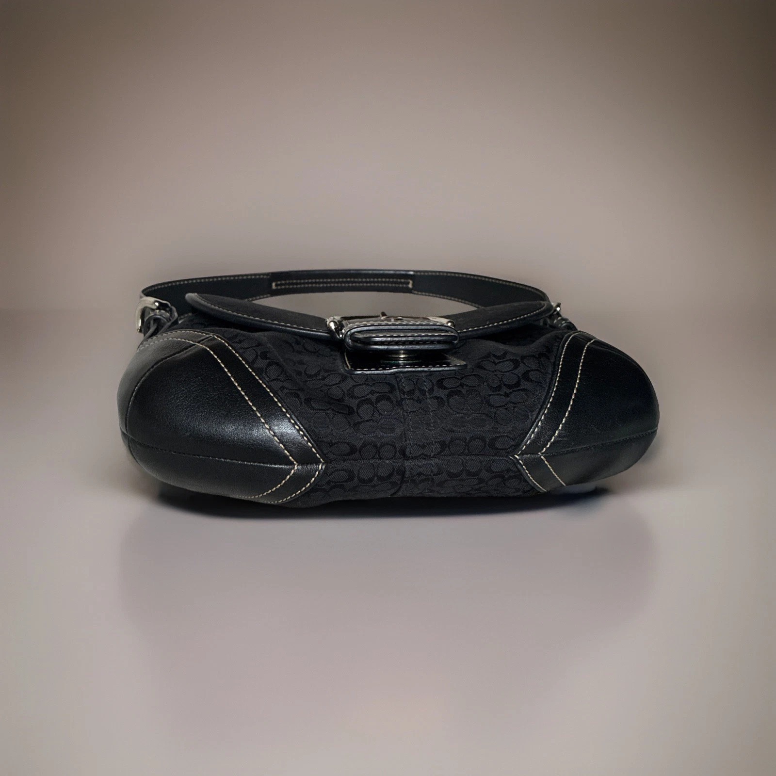 COACH 6818 Black Leather/Canvas Vintage Soho Hobo Signature C Buckle Flap Bag thumbnail 5