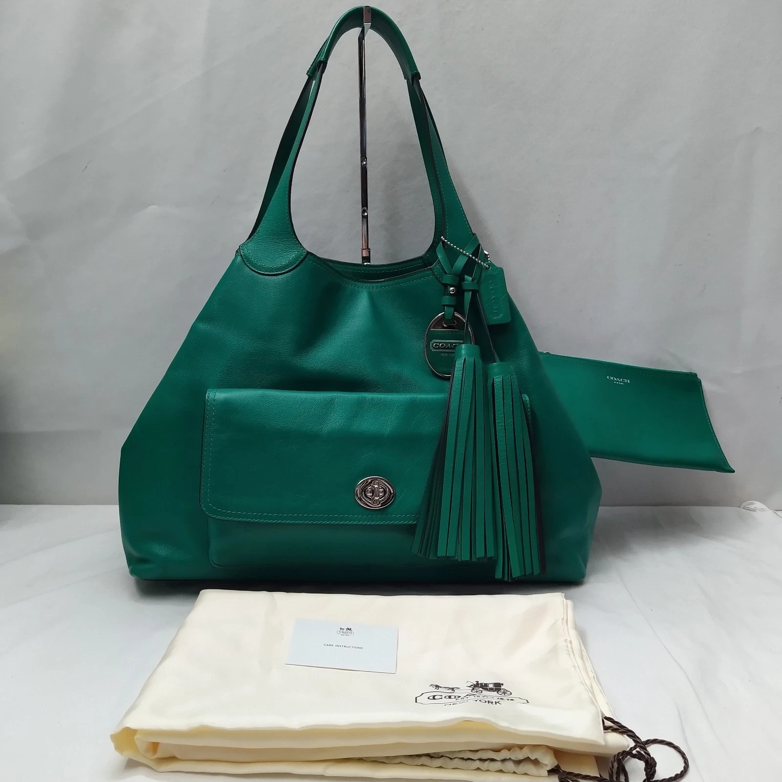 Coach Legacy American Icons Emerald Leather thumbnail 1
