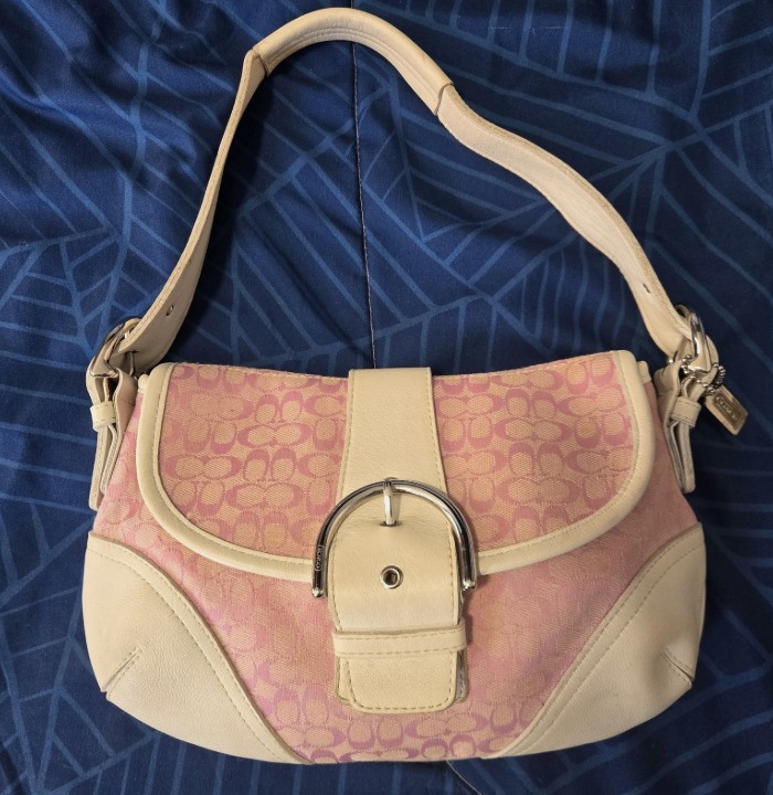 Coach Soho Pink Shoulder Bag Signature Leather Canvas