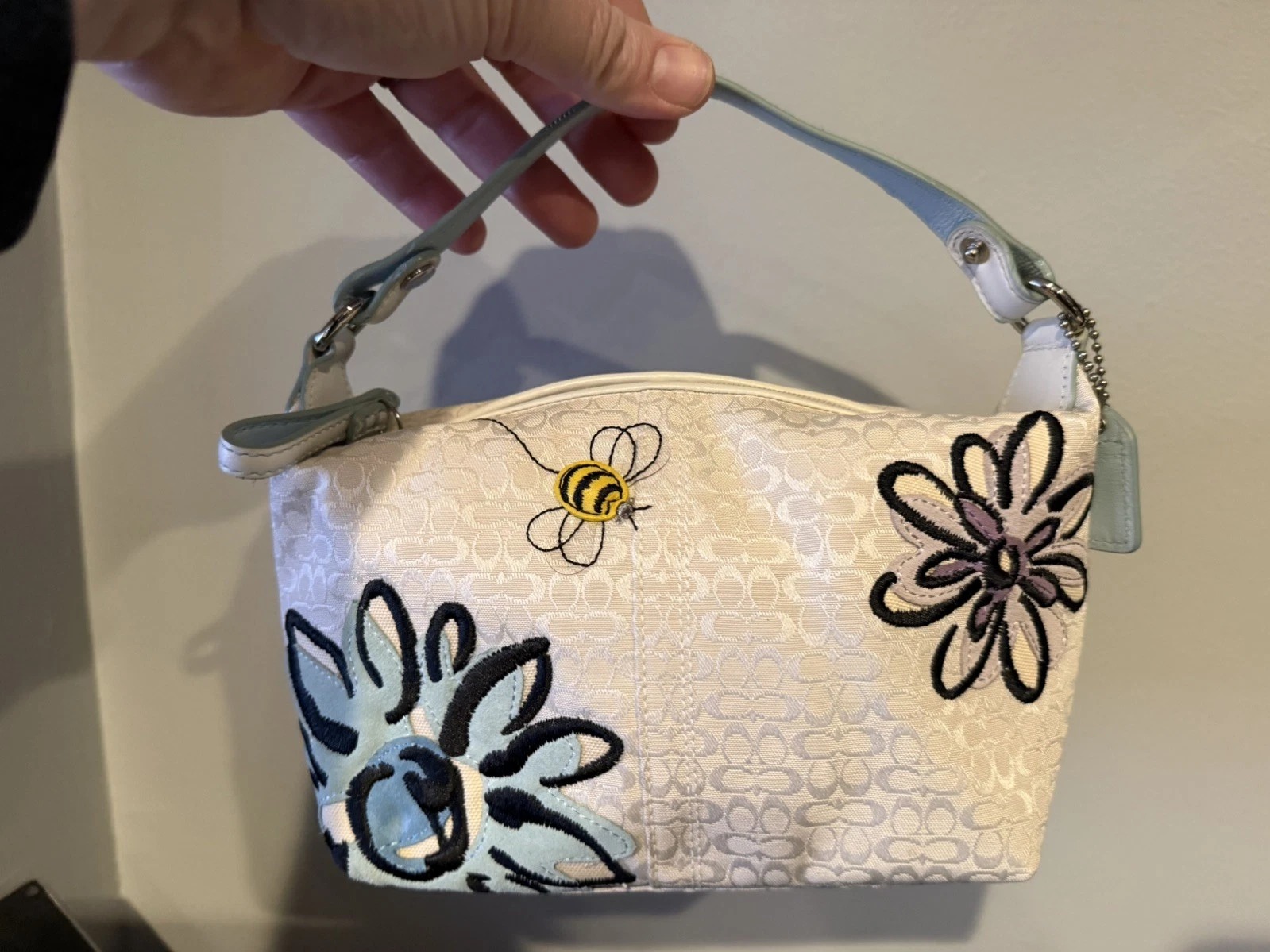 Coach Y2K Vintage 2006 Bumble Bee Spring Floral Patch Canvas Demi Bag