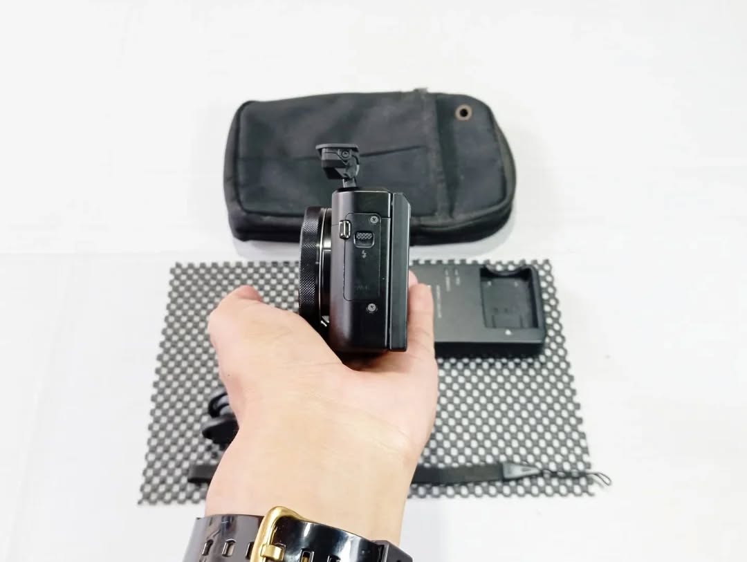 Digicam G7X Mark II One of the most sought-after digital cameras thumbnail 4