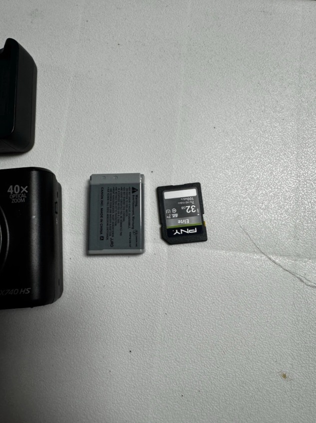 Canon PowerShot SX740 HS 20.3MP Digital Camera 40x Optical Zoom, 4K Video, WiFI thumbnail 3