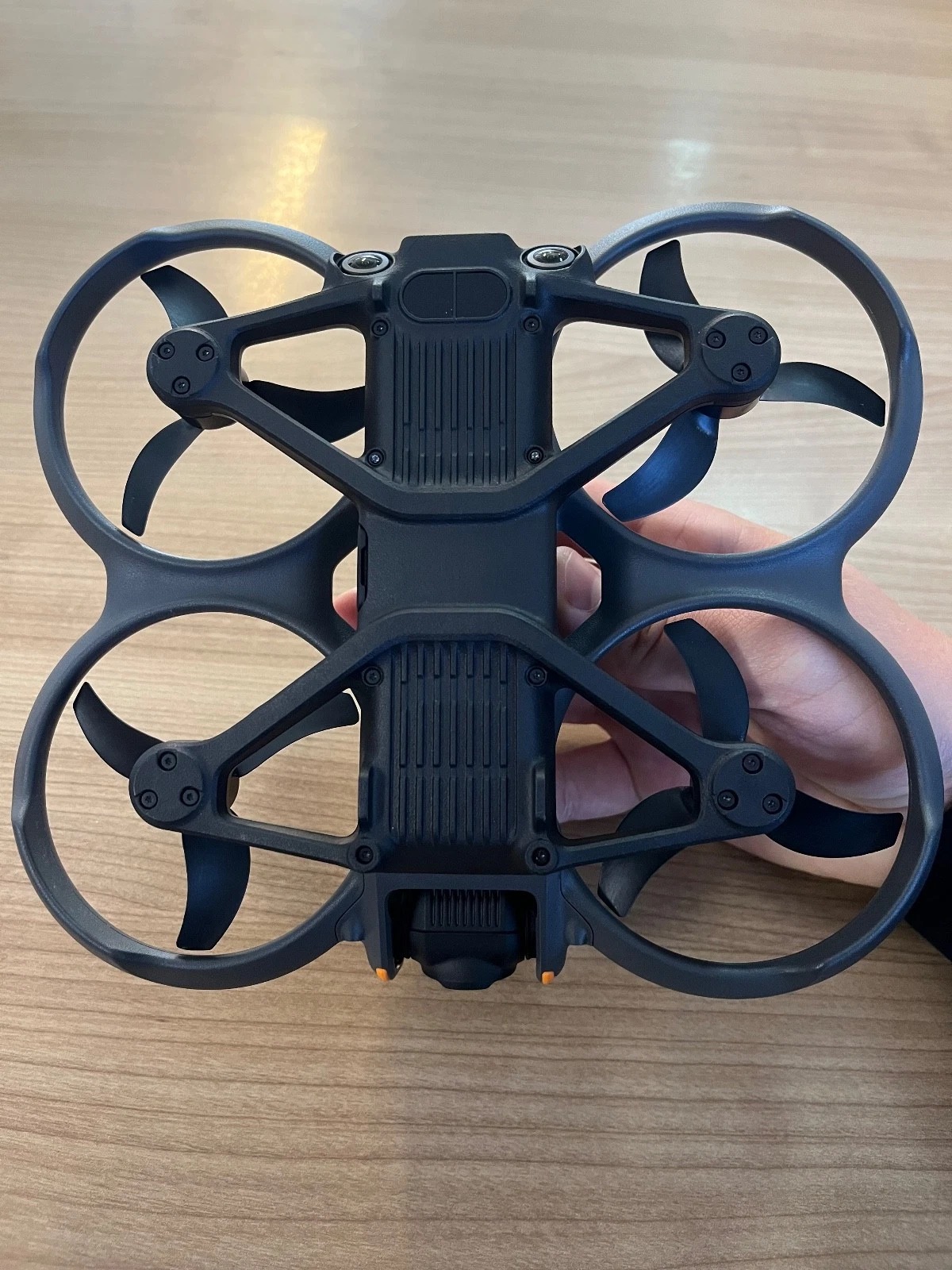 DJI Avata 2 Fly More Combo perfect condition thumbnail 4