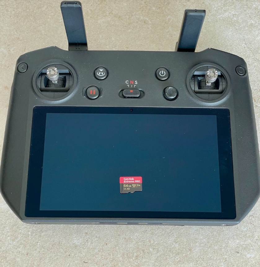 DJI Mavic 3 Pro Fly More Combo Drone + RC Pro Controller thumbnail 3