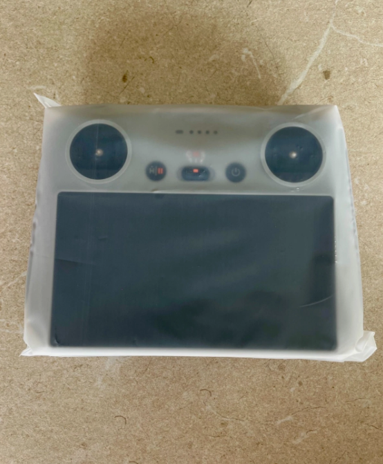 DJI Mavic 3 Pro Fly More Combo Drone + RC Pro Controller thumbnail 6