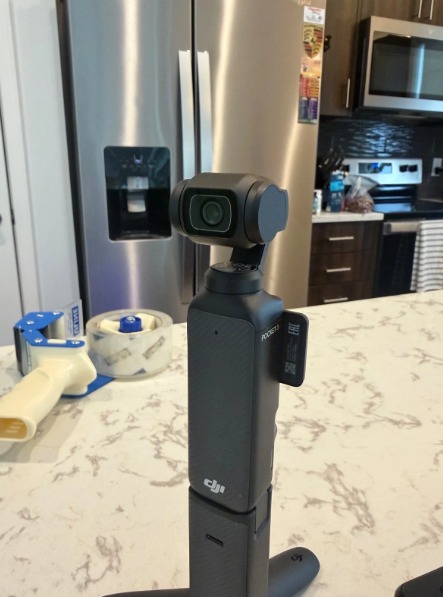 DJI Osmo Pocket 3 4K Camera Care Refresh Carry Case Warranty till April 2027 Excellent thumbnail 2