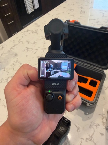 DJI Osmo Pocket 3 4K Camera Care Refresh Carry Case Warranty till April 2027 Excellent thumbnail 7