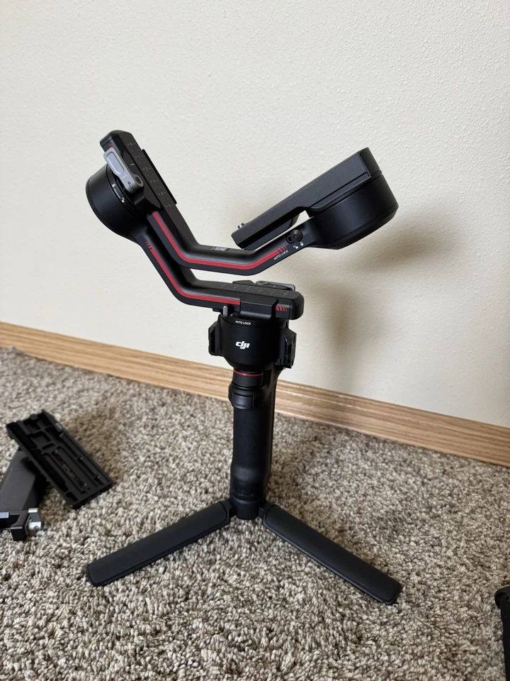 DJI Ronin-SC Gimbal Stabilizer for Mirrorless Cameras – Lightweight & Portable thumbnail 5