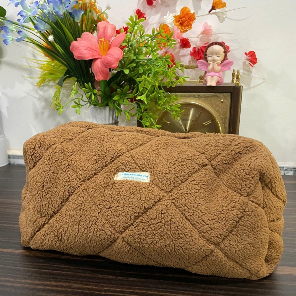 Dyson Airwrap Complete Styler HS01 – 220V, Nickel & Fuchsia, Red thumbnail 11