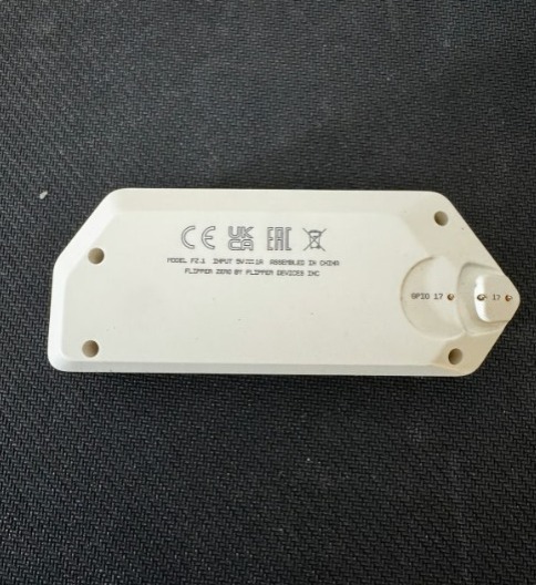 Flipper Zero Portable Multi-Tool - White | Works Great | Minor Scuffs thumbnail 4