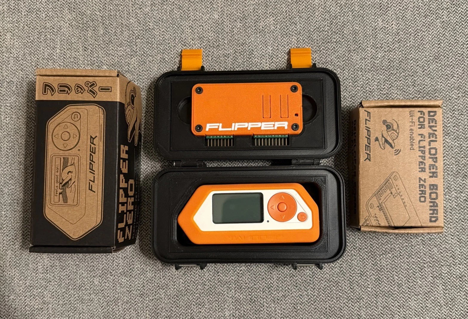 Flipper Zeros FZ.1 Educational Programable Device thumbnail 1