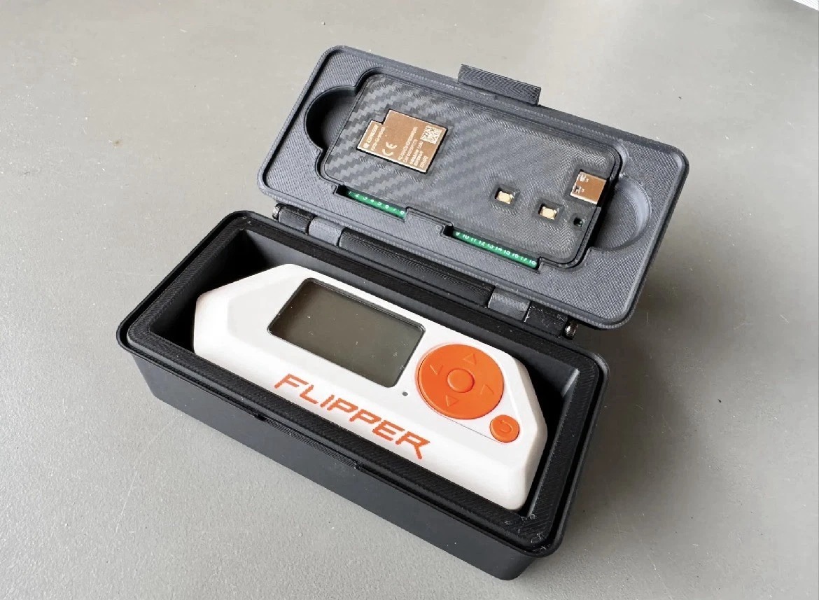 Flipper Zeros FZ.1 Educational Programable thumbnail 4