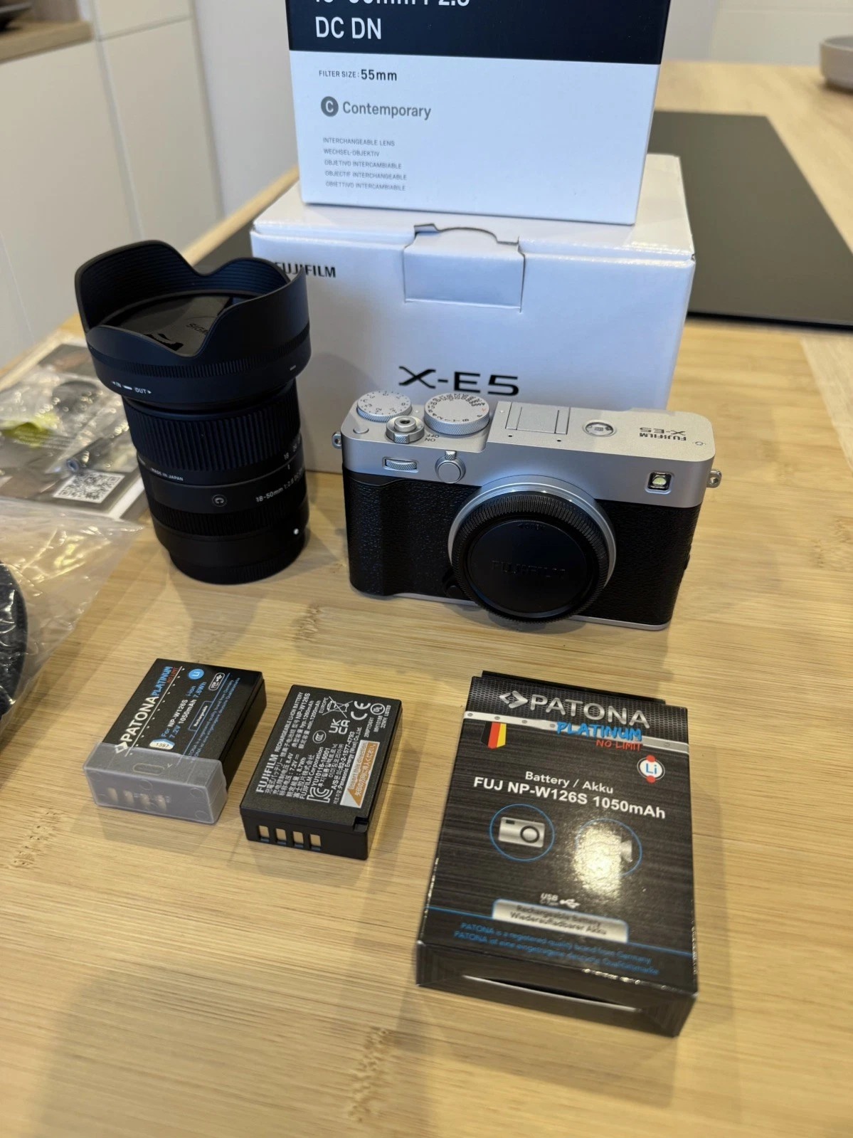 Fuji Fujifilm X-E5 + Sigma 18-50 2.8 NEW Condition thumbnail 7