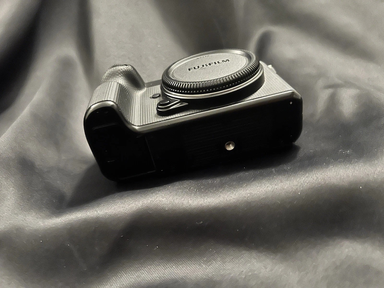 Fujifilm Fuji GFX 100S II Medium-Format Mirrorless Camera Body #208 thumbnail 4