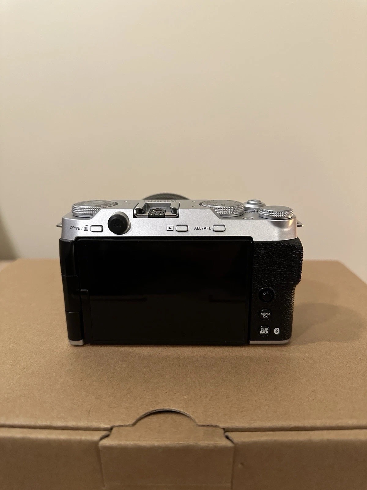 Fujifilm X-M5 Digital Camera Silver With XC 15-45 Kit Lens thumbnail 4