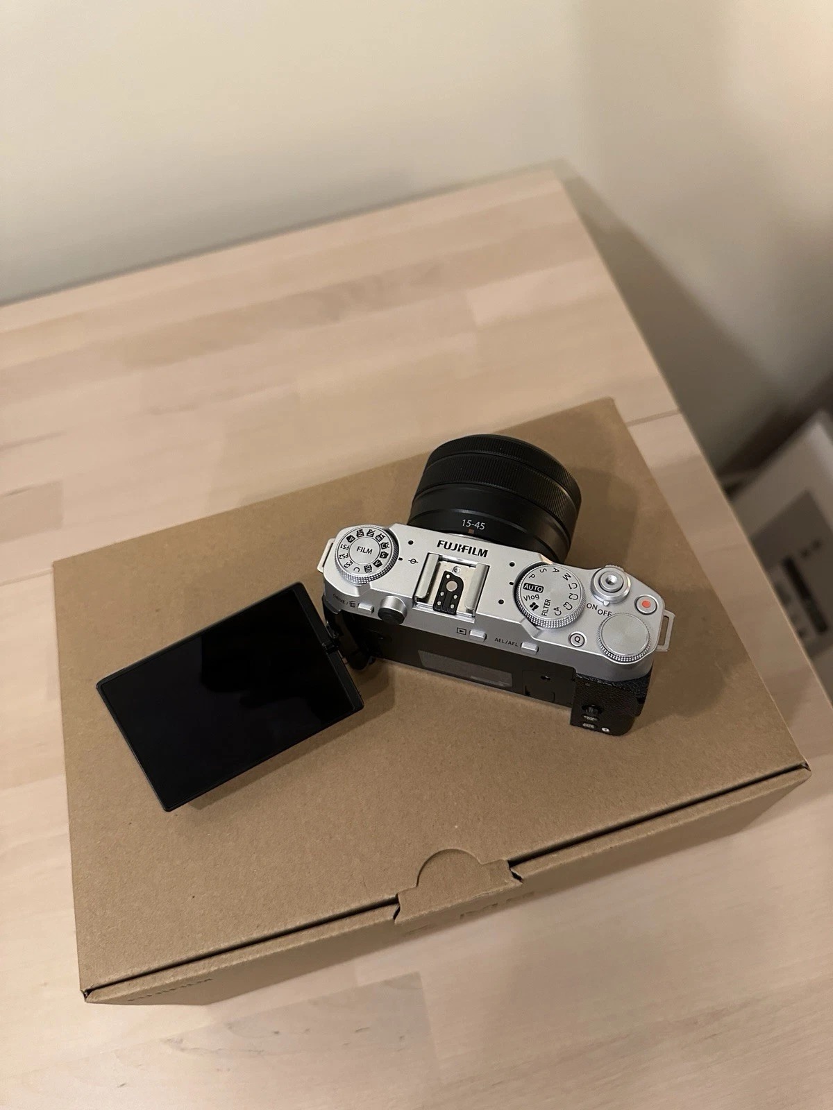 Fujifilm X-M5 Digital Camera Silver With XC 15-45 Kit Lens thumbnail 5