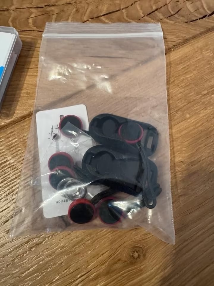 Fujifilm X100 VI – Excellent Shape with Original Receipt & Extras thumbnail 7