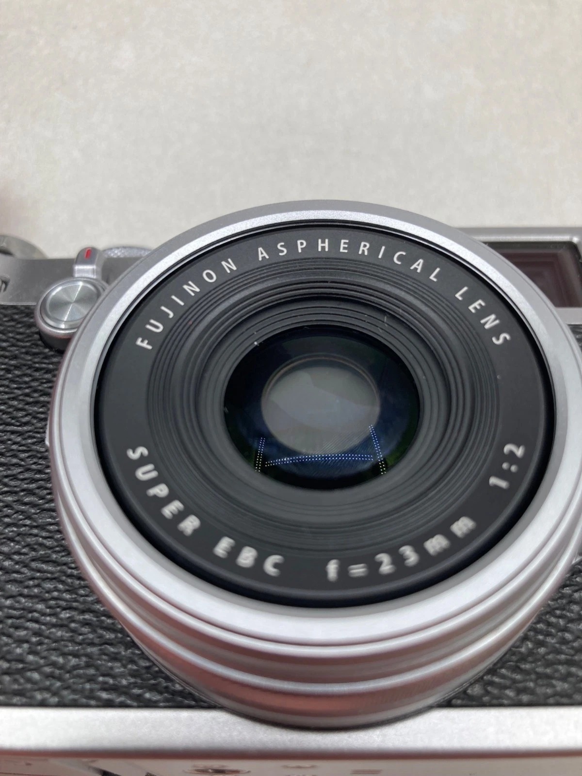 Fujifilm X100F Digital Camera With Fujinon Lens Silver Tested With Hard Case thumbnail 4