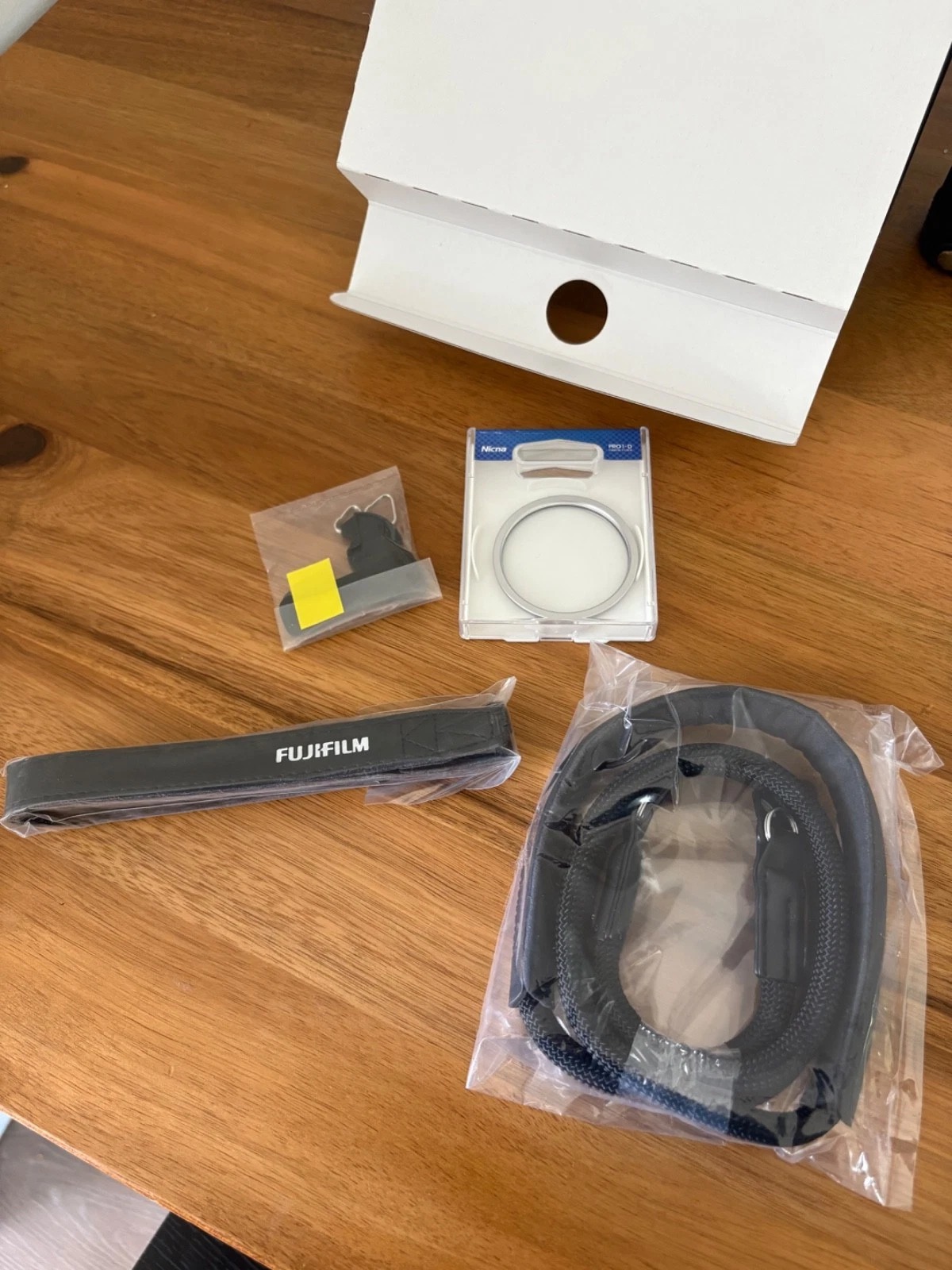 Fujifilm X100V 26.1MP Compact Camera - Silver thumbnail 11