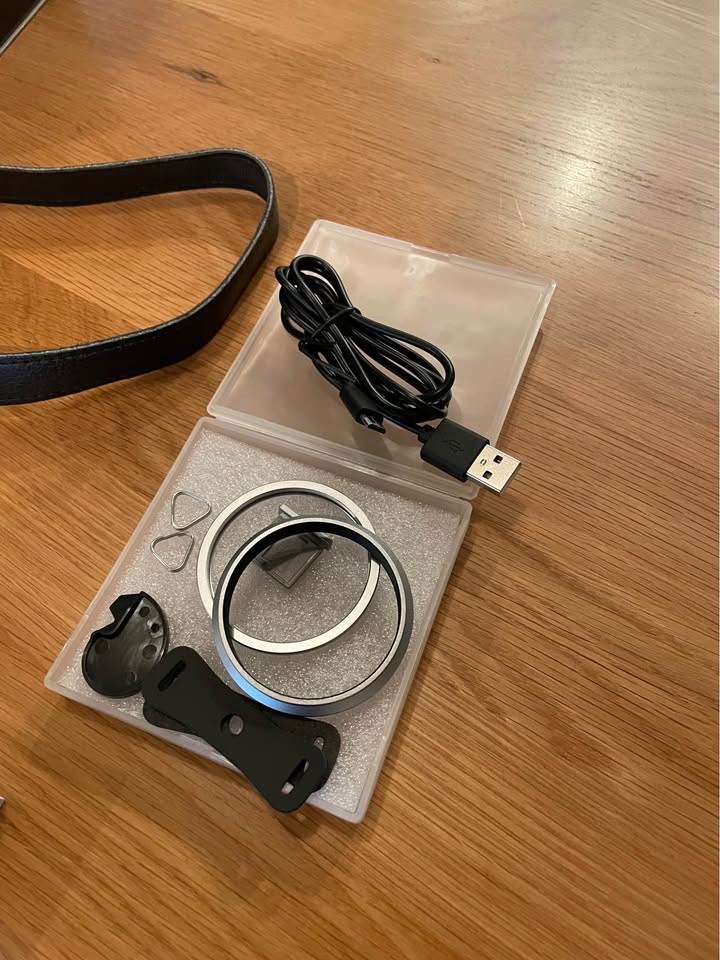 Fujifilm X100V Digital Camera – 26.1MP APS-C, 4K Video Brand new thumbnail 9