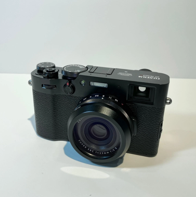 Fujifilm X100V Digital Camera – 26.1MP Compact, Black thumbnail 1