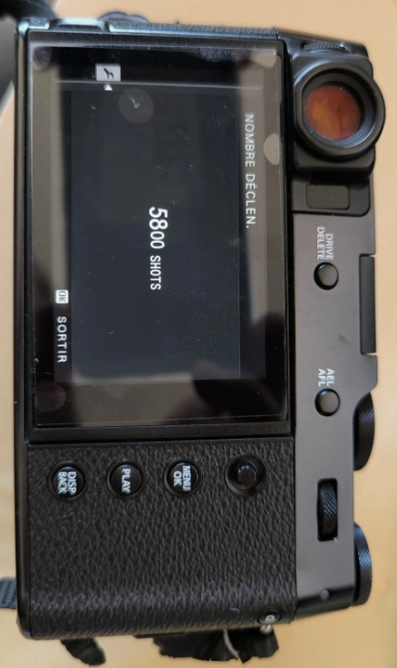 Fujifilm X100V – Excellent Condition thumbnail 6