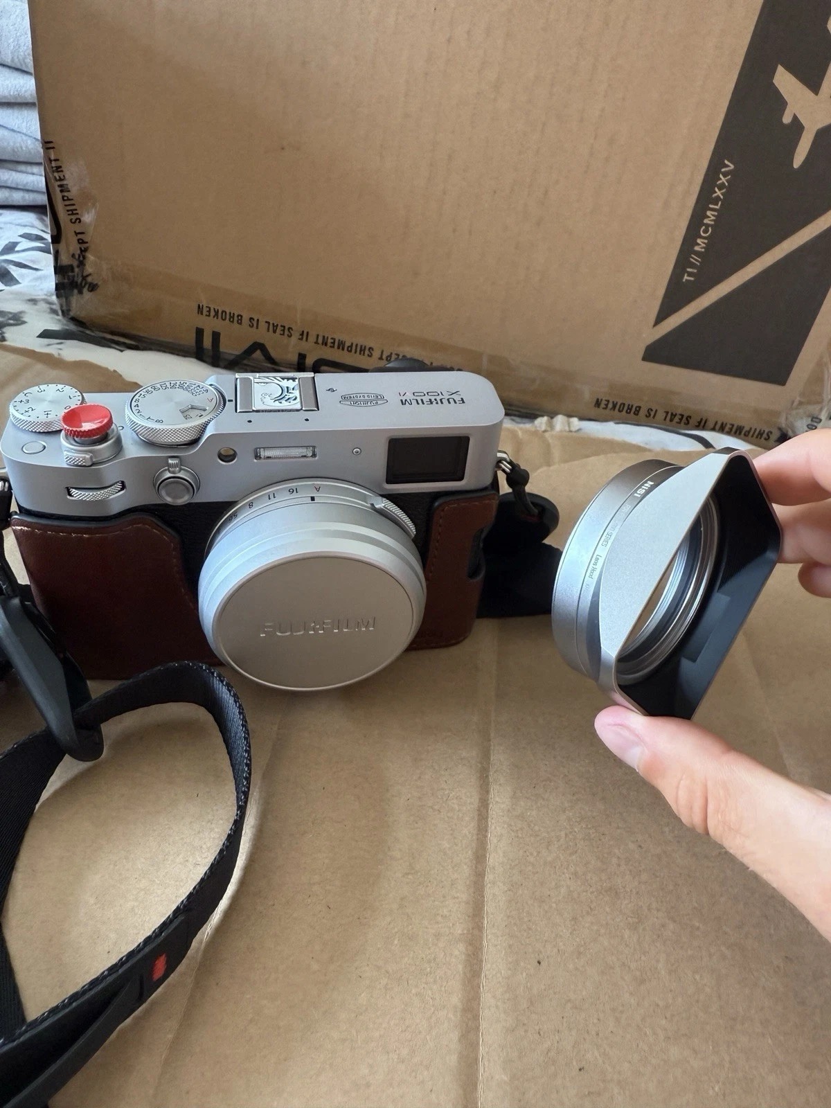 Fujifilm X100VI 40.2MP Compact Digital Camera thumbnail 6