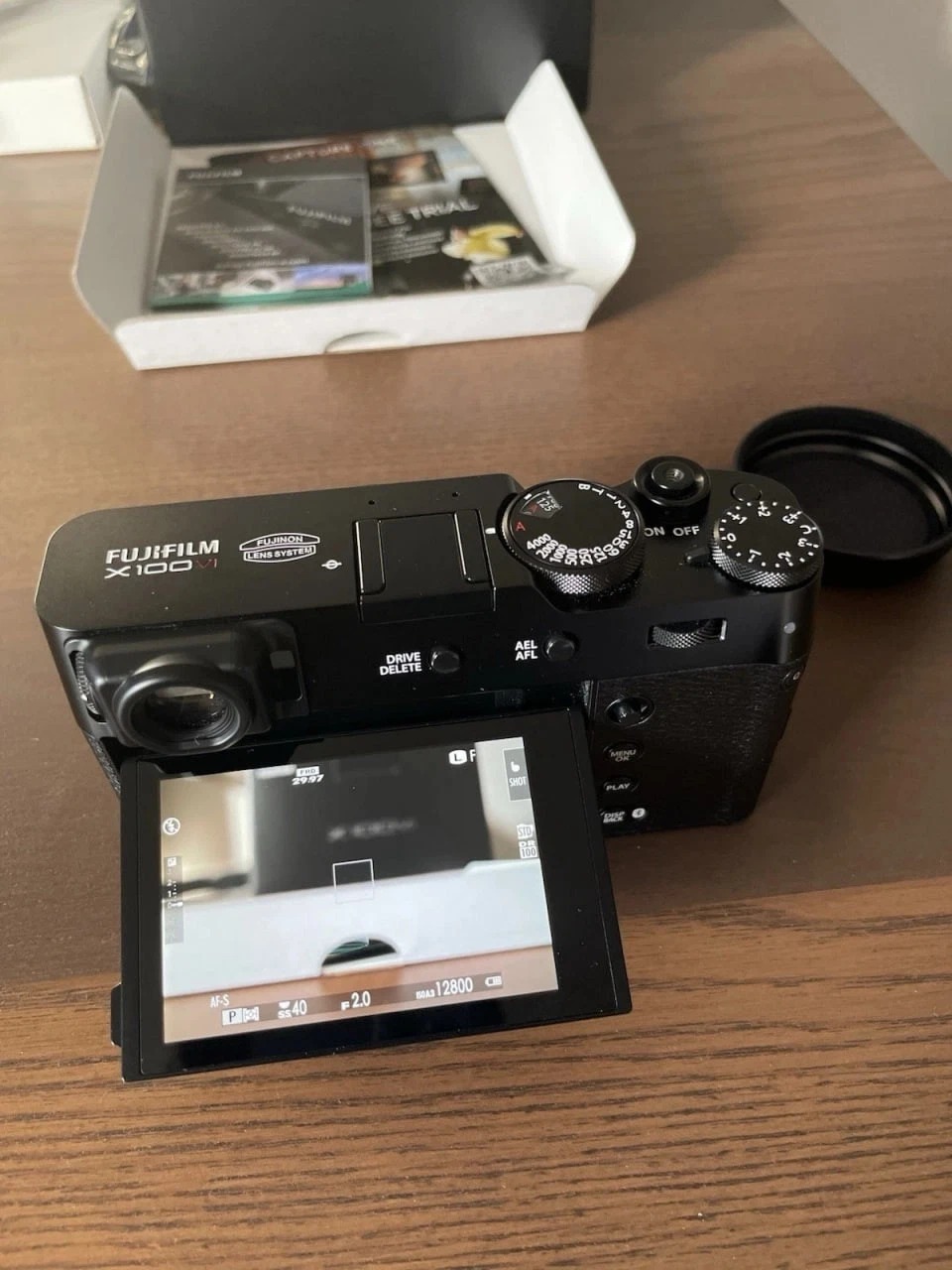 Fujifilm X100VI 40MP Digital Camera Like new condition thumbnail 7