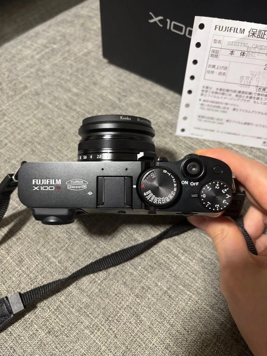 FUJIFILM X100VI Black Compact Digital Camera 4200 Shots with Warranty Card Used thumbnail 6