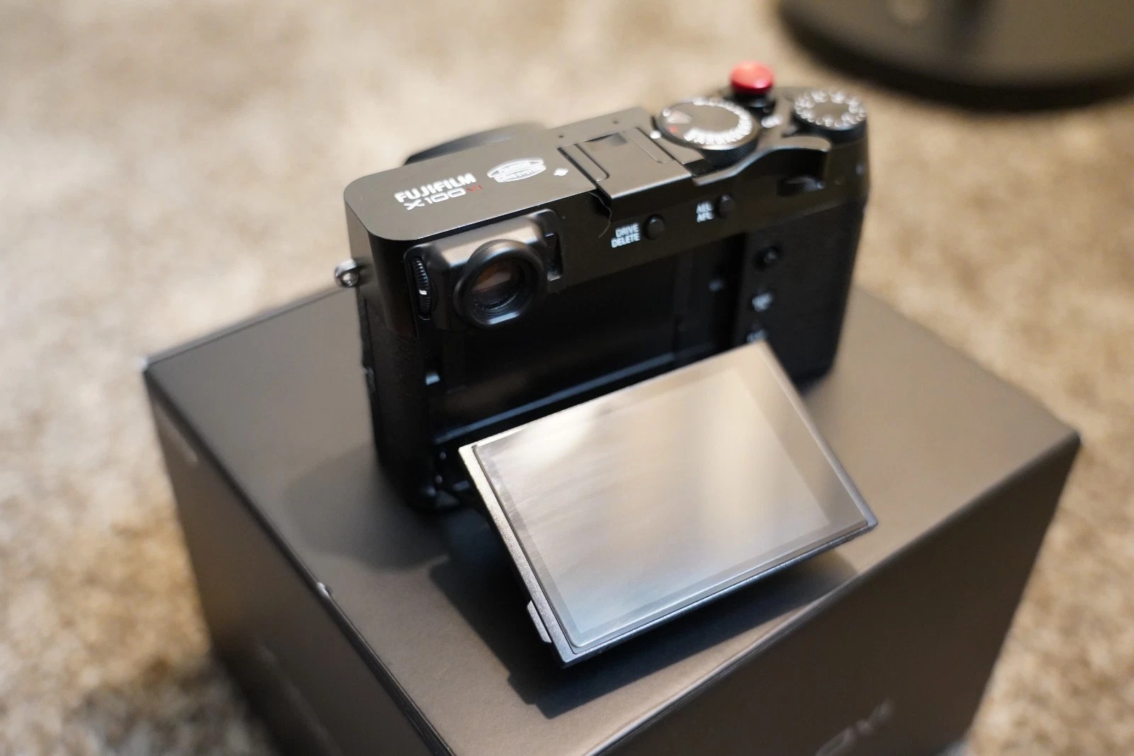 Fujifilm X100VI Black Digital Camera thumbnail 6