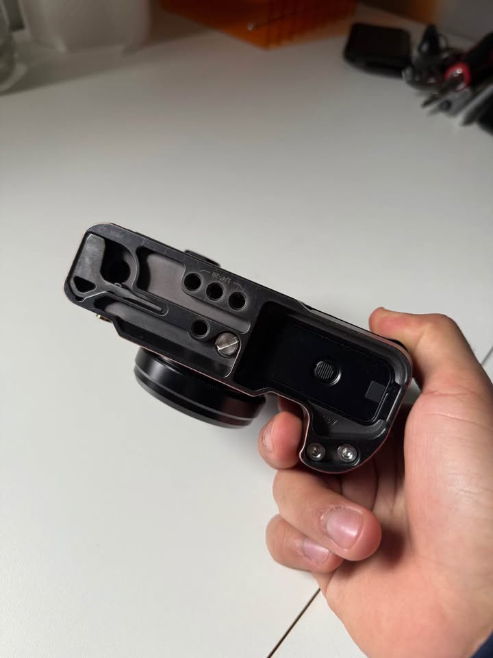 Fujifilm X100VI Bundle – Complete Set, Excellent Condition thumbnail 2