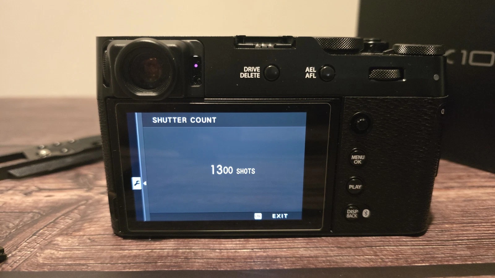 Fujifilm X100VI Compact Camera – Low Shutter Count 1,300 | Extra Accessories thumbnail 3