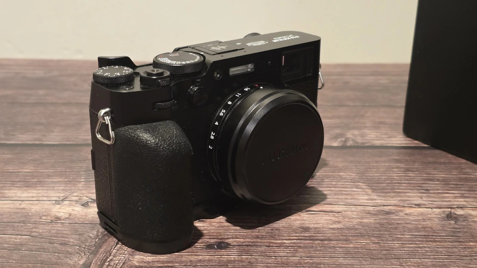 Fujifilm X100VI Compact Camera – Low Shutter Count 1,300 | Extra Accessories thumbnail 6