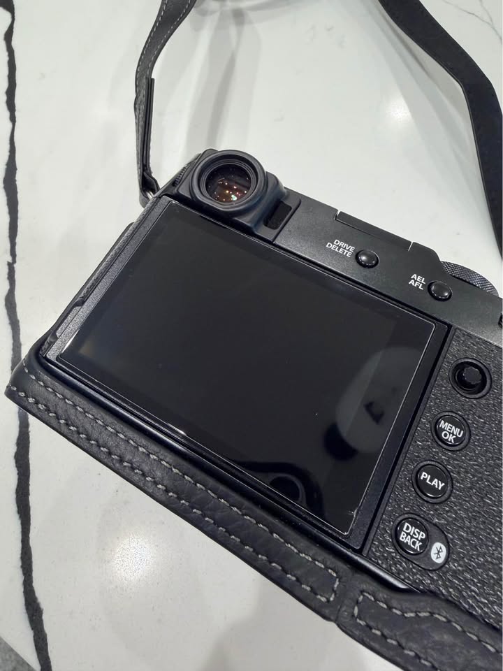 Fujifilm X100VI – Like New, Latest Release & Hard to Find thumbnail 5