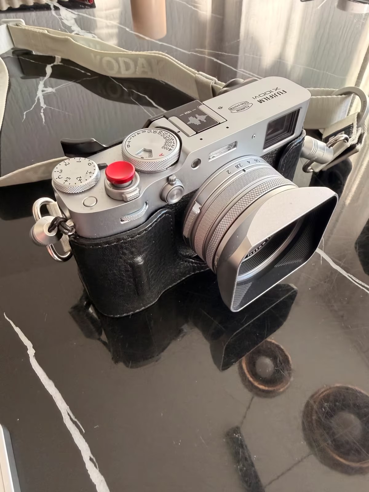 Fujifilm X100VI Premium Bundle – Excellent Condition, Includes Accessories thumbnail 2