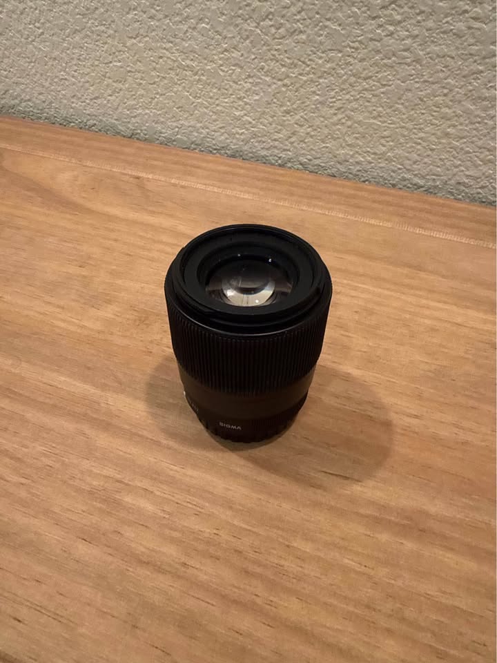 FujiFilm XM-5 Bundle + XF 18-55mm f/2.8-4 + Sigma 30mm lens thumbnail 2