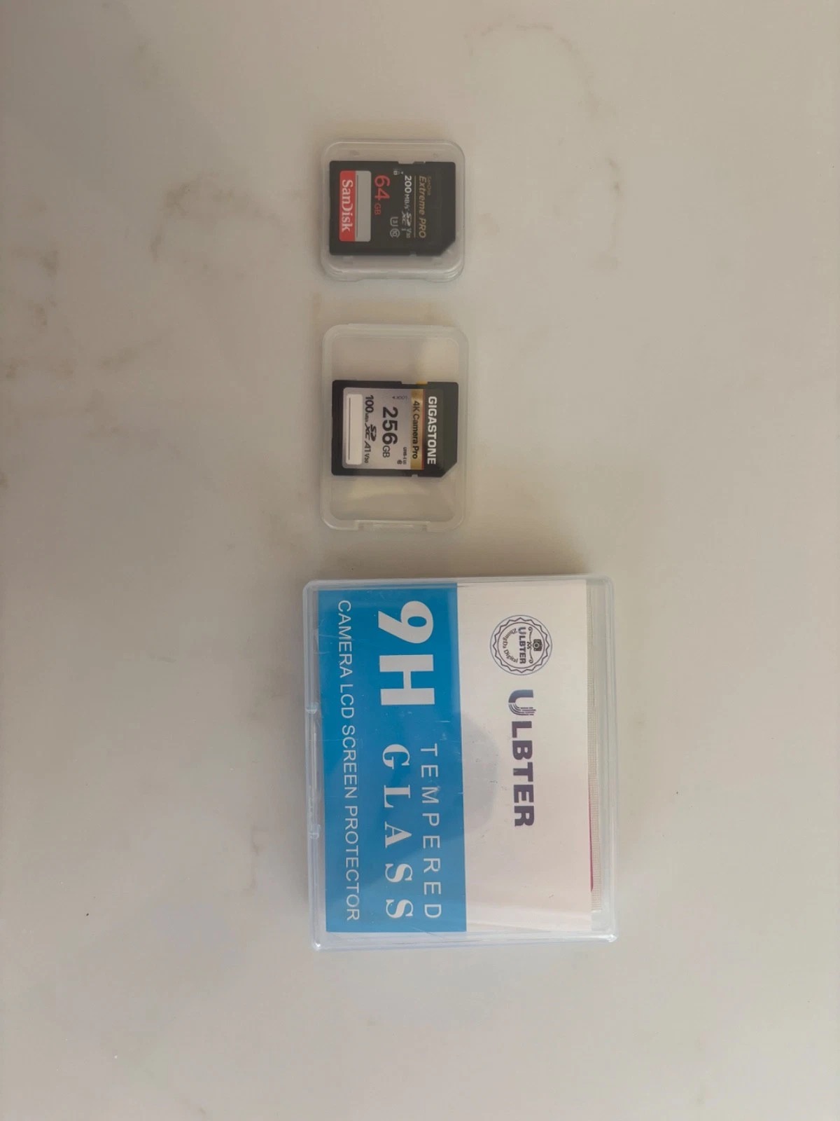 FUJIFULM X100VI CAMERA - MEGA BUNDLE (HUGE VALUE OF ACCESSORIES) thumbnail 13