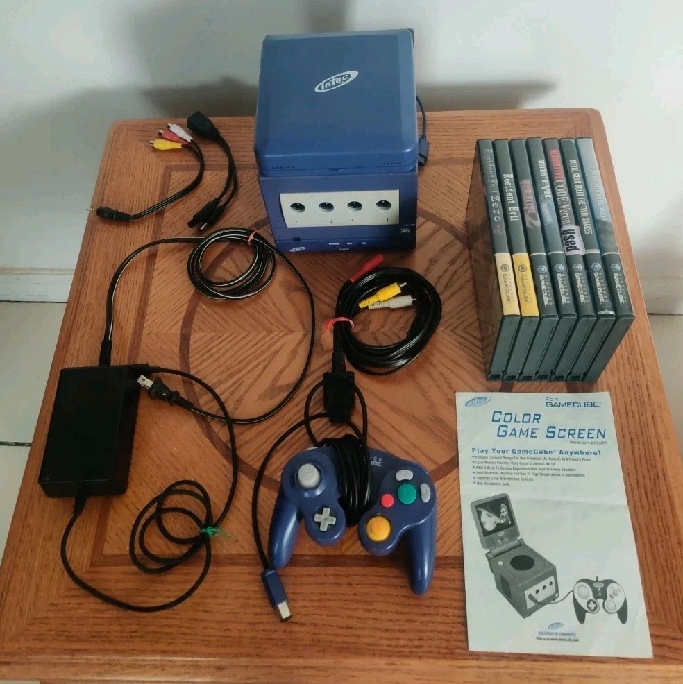 GameCube Lot - Resident Evil/MGS/SSBM/Intec Screen+Battery/Control+System - Read thumbnail 1