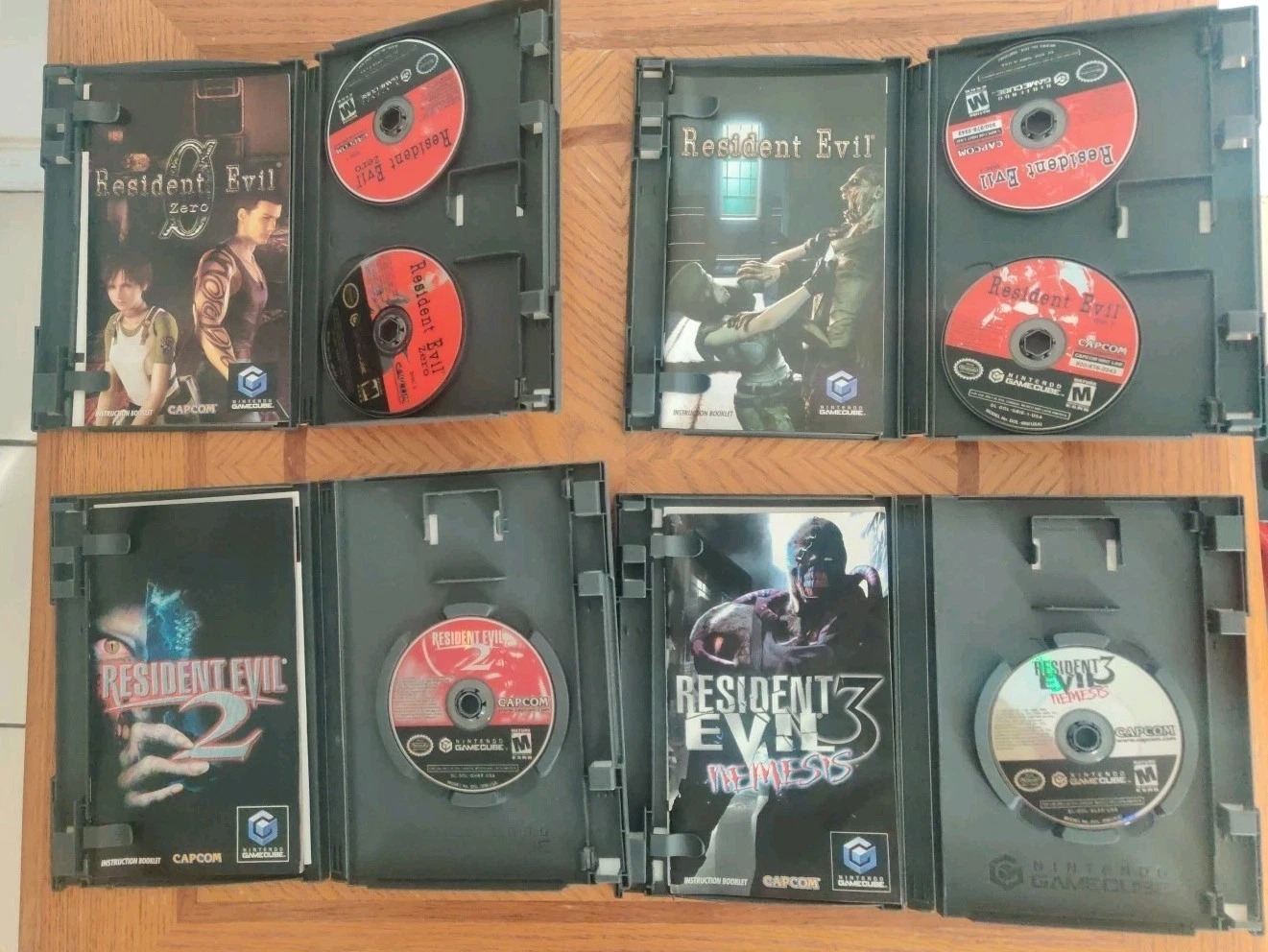 GameCube Lot - Resident Evil/MGS/SSBM/Intec Screen+Battery/Control+System - Read thumbnail 10