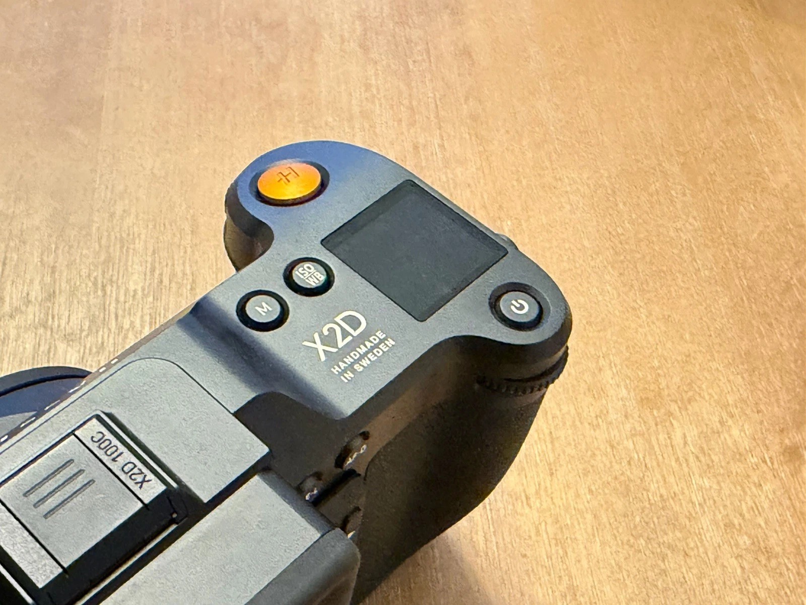 Hasselblad X2D 100C 100MP Medium Format Mirrorless Camera (Body Only) thumbnail 4