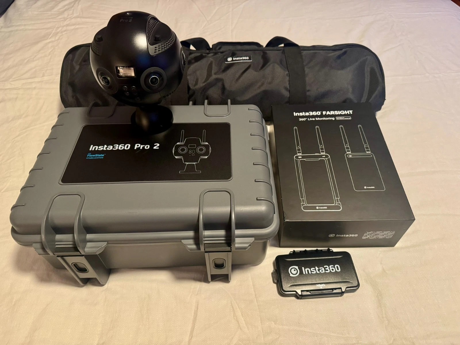 Insta360 Pro 2 Spherical VR 360 Camera – 8K – FarSight Control, Stand & Memory Cards Included thumbnail 20