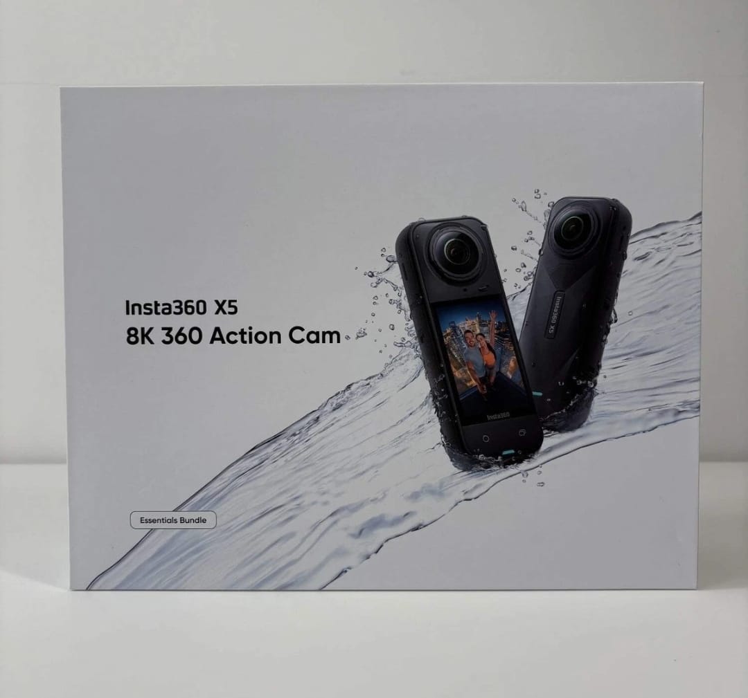 Insta360 X5 72MP 8K 360 Action Camera CINSAAHA Essentials Bundle thumbnail 10