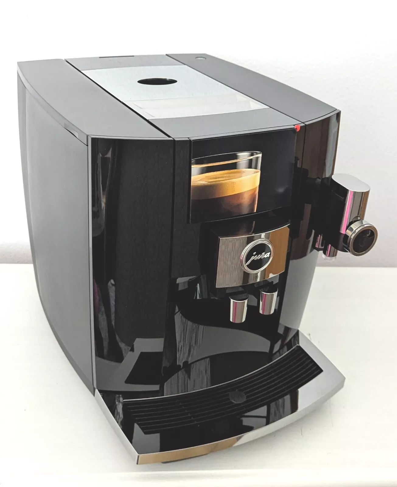 JURA J10 Piano Black (15562), Automatic Coffee Machine, NEW! thumbnail 1