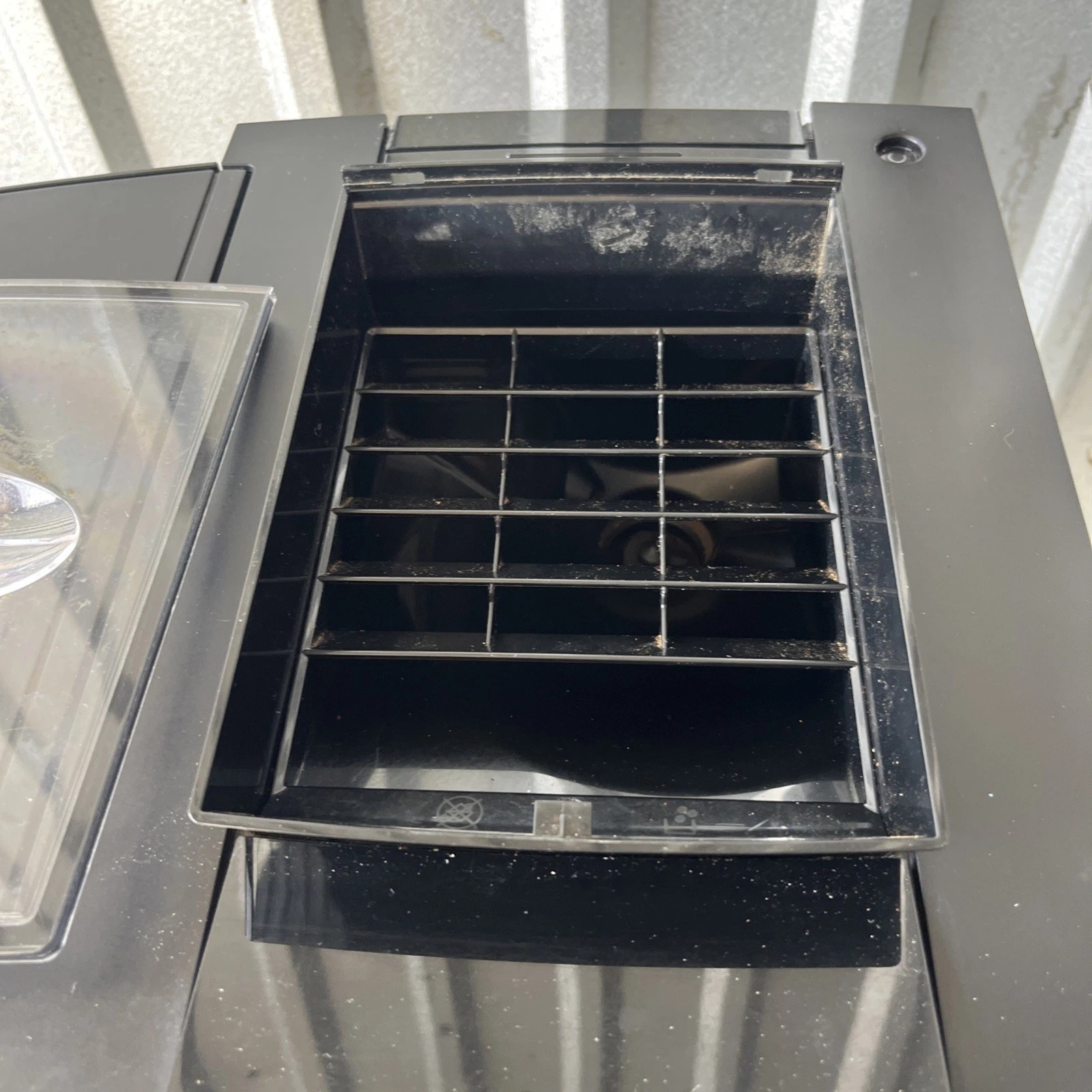 Jura X8 Platinum Commercial Office Espresso Coffee Machine – One-Touch Super Automatic thumbnail 6