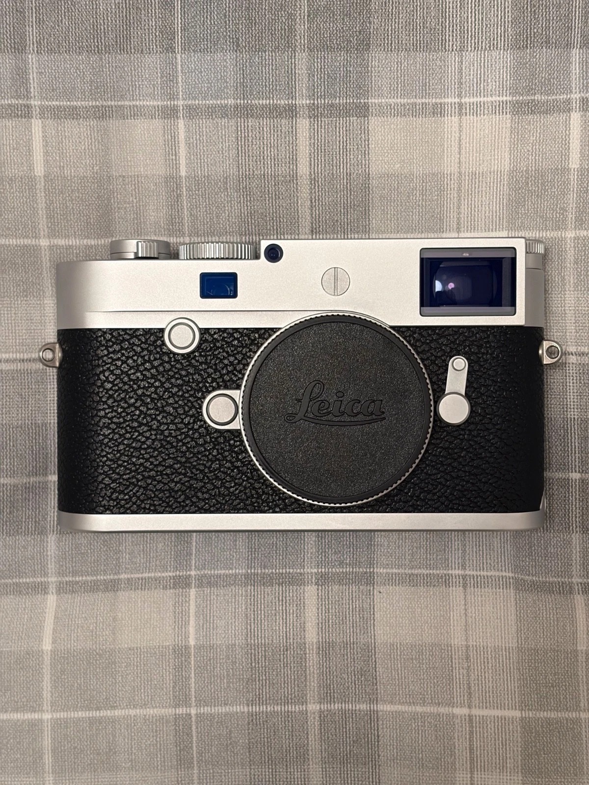 Leica Q3 43 (19084) – Black Lacquer Edition | 60MP | 43mm Compact | Like New | Original Packaging Included thumbnail 6