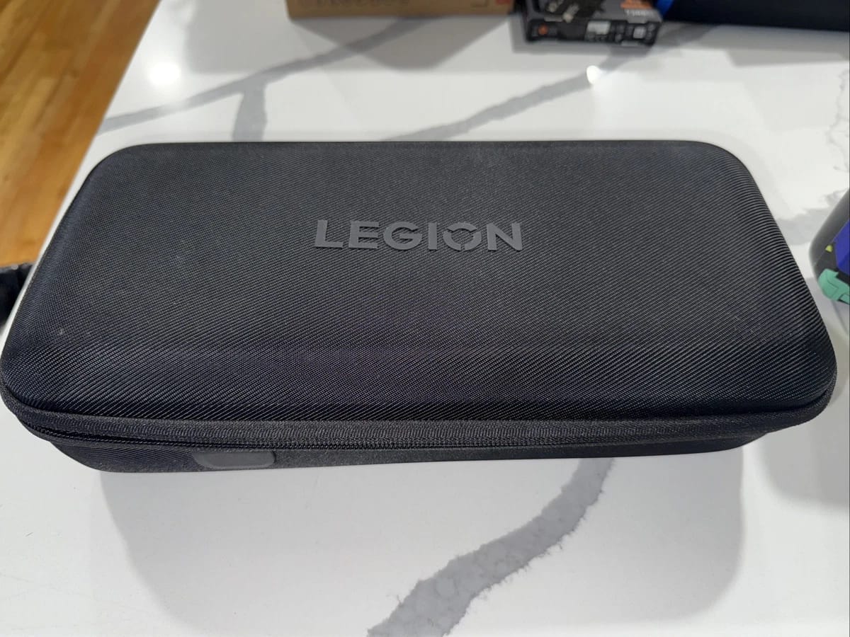 Lenovo Legion Go 2TB thumbnail 7