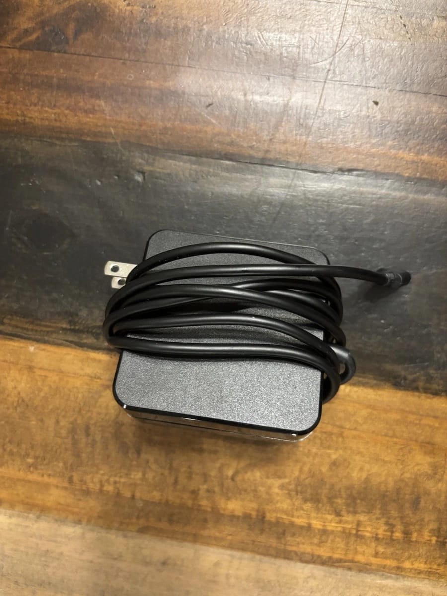 Lenovo Legion GO 8APU1 16 GB RAM 512 GB 8.8" AMD Ryzen Z1 Extreme 3.3 GHz thumbnail 4