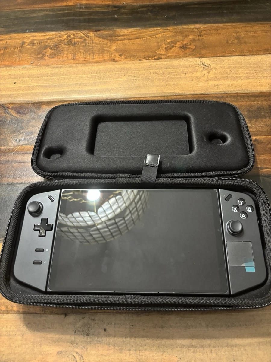 Lenovo Legion GO 8APU1 16 GB RAM 512 GB 8.8" AMD Ryzen Z1 Extreme 3.3 GHz thumbnail 5