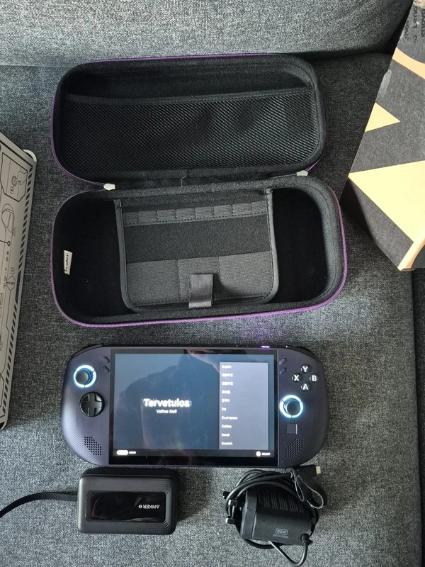 Lenovo Legion Go - Nebula Nocturne, 16GB RAM, 512GB SSD thumbnail 2