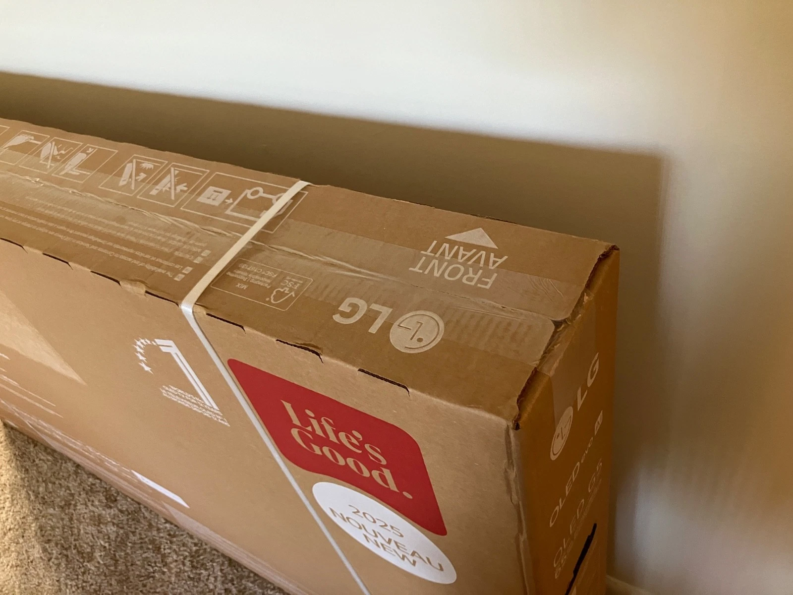 LG 65" Class G5 Series OLED evo AI 4K UHD Smart webOS TV (2025) - Brand New thumbnail 2